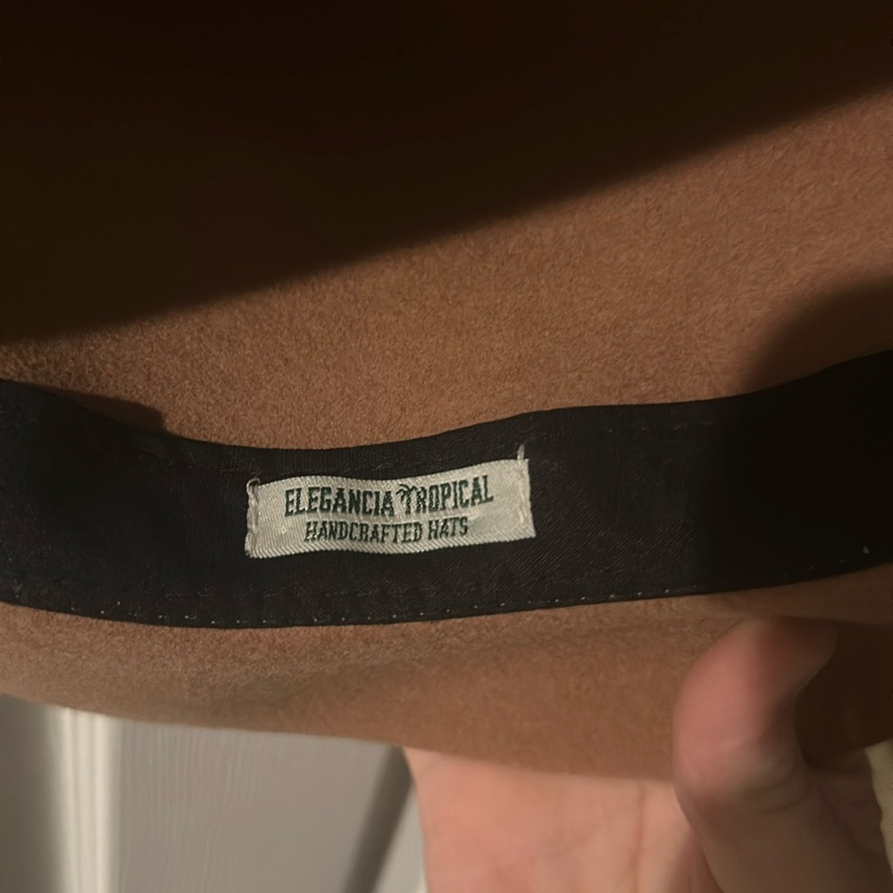 Elegencia Tropical felt fedora